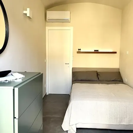 Vicino Stazione-centro Per 2 Apartment *